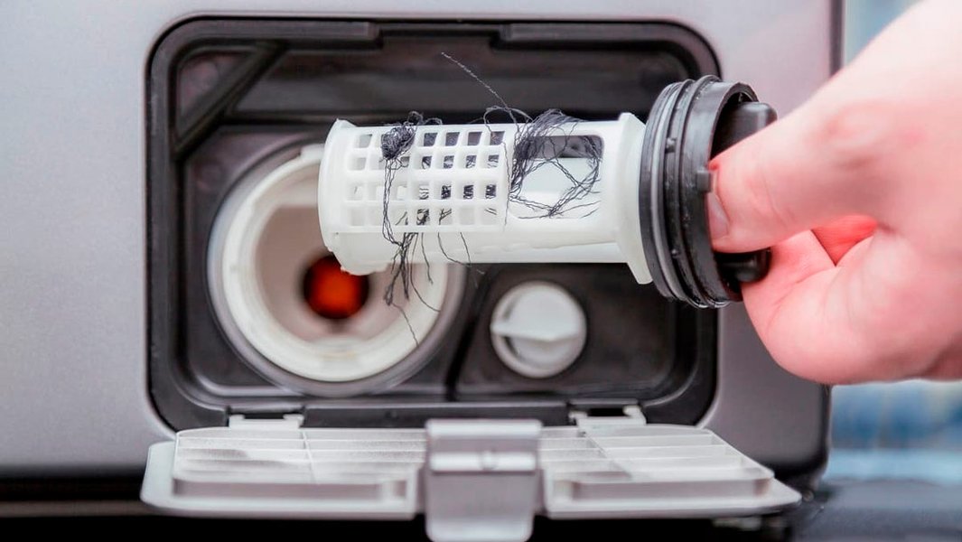 clean-washing-machine-drain-filter-m0sbrh6d
