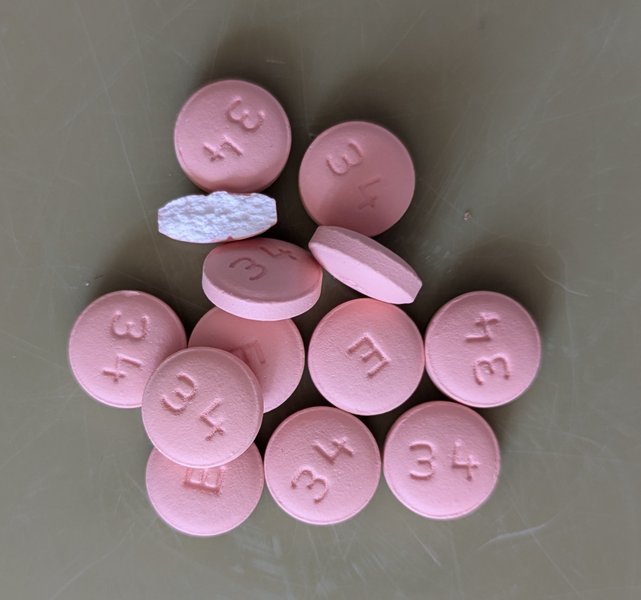 clopidogrel-omeprazole-interaction-risks-6chxcicq