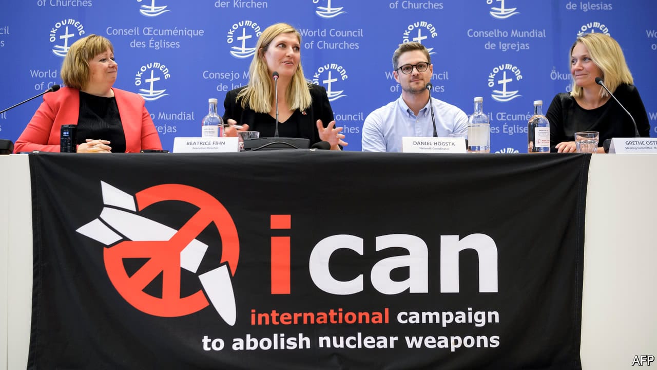 international press conference weapons