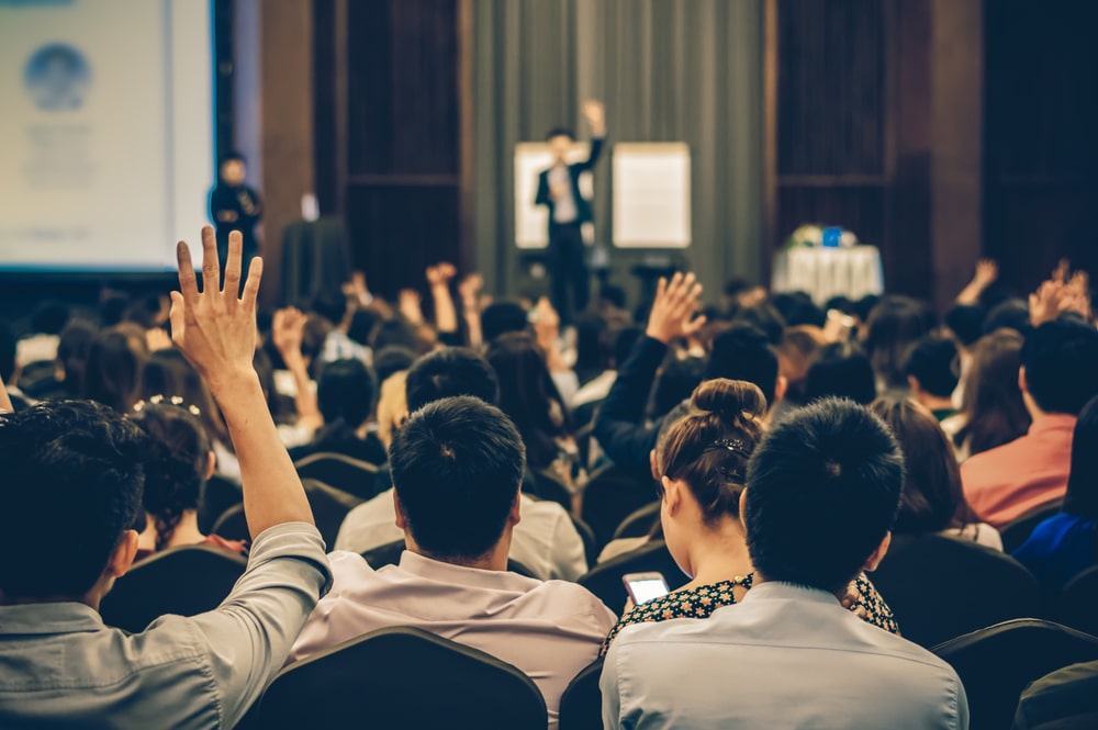 engaging public speaking event