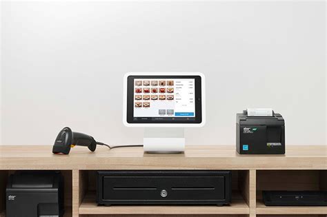 modern pos system in restaurant