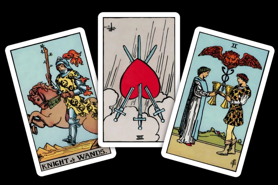 comprehensive-guide-to-tarot-reading-841c6nqt