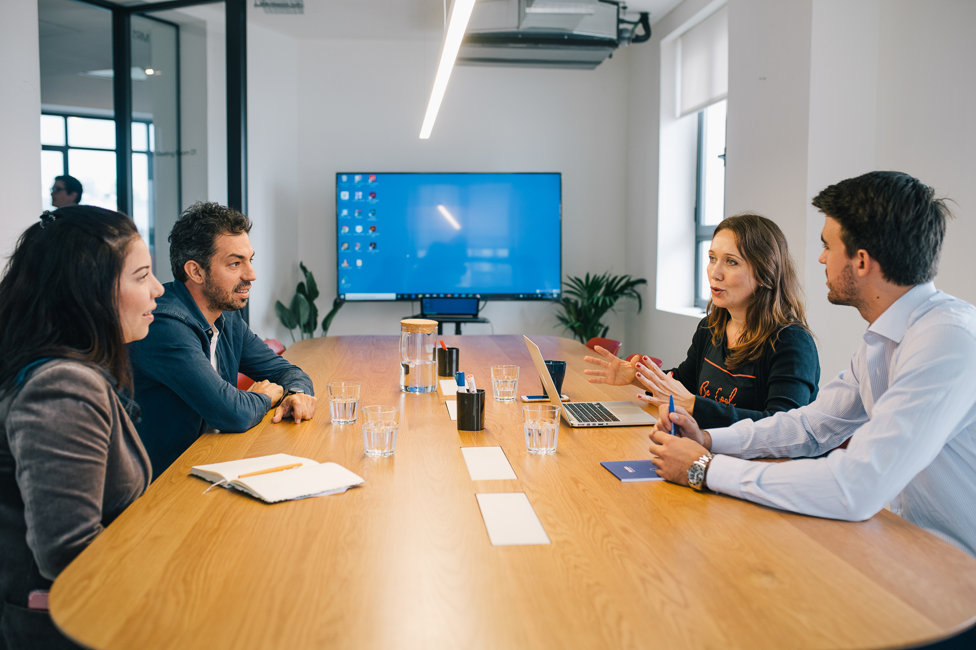 project management tools and meeting room