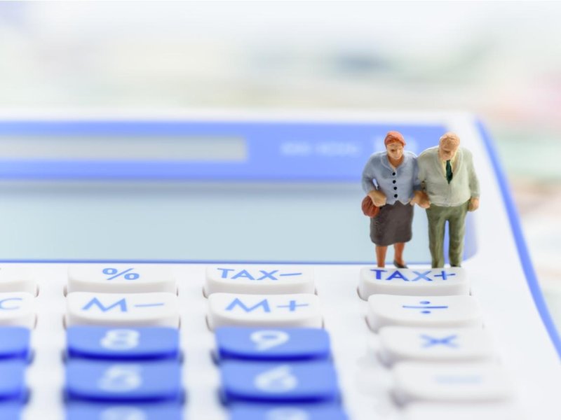 comprehensive-retirement-insurance-plan-4a9r759f