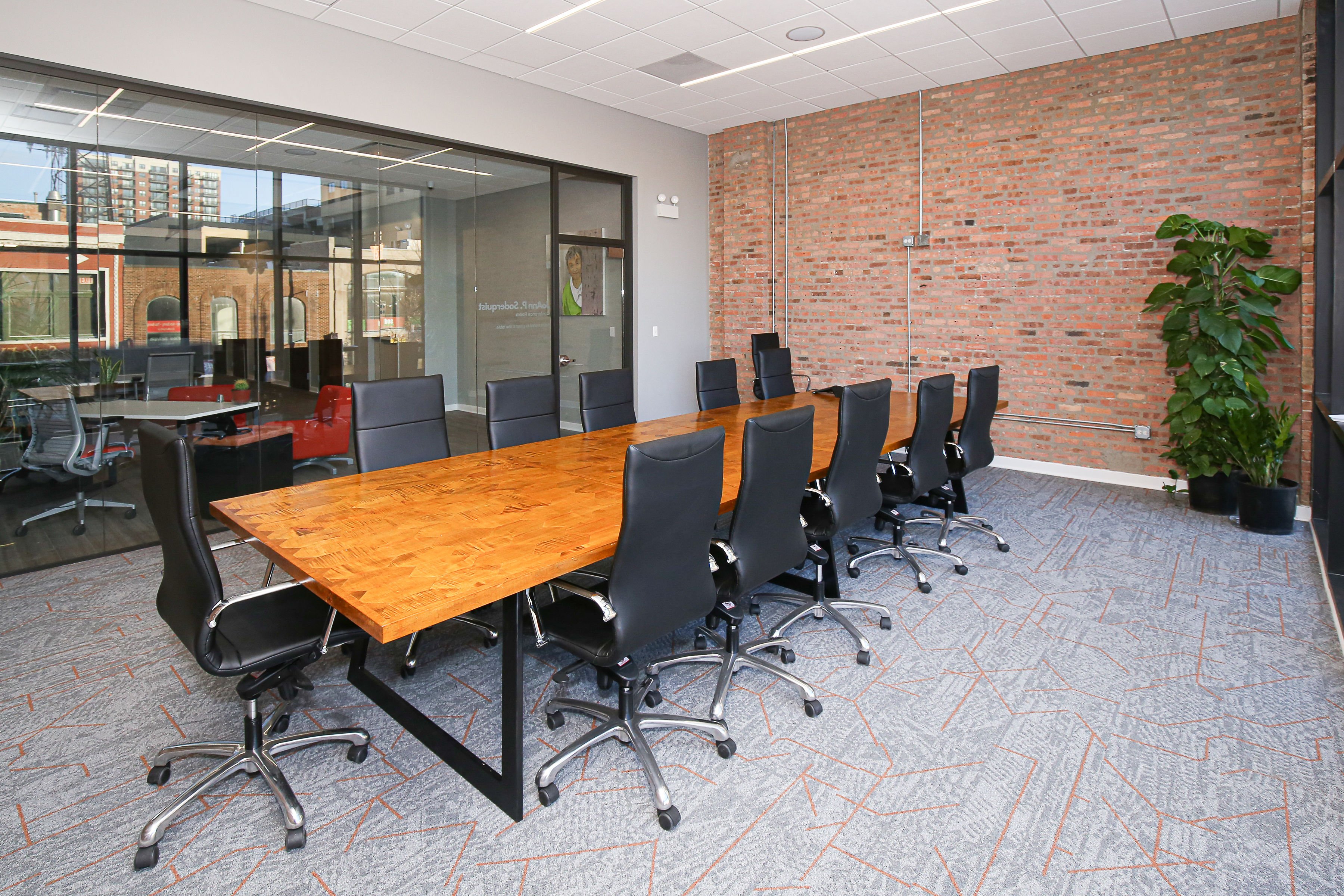 scenic office space and professional meeting