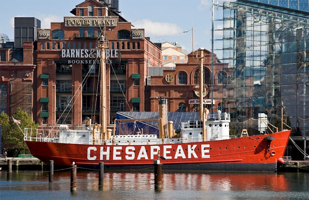 historic maritime harbor vessels