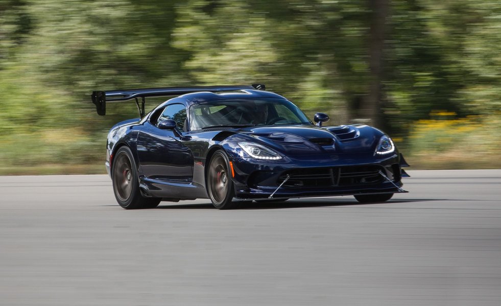 2017 Dodge Viper ACR Side Profile
