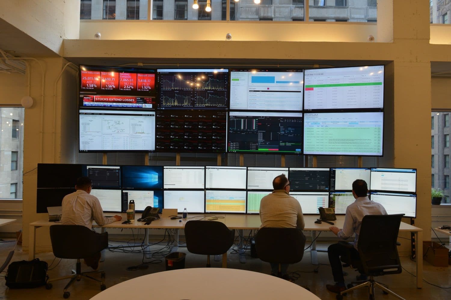 cryptocurrency market trading floor