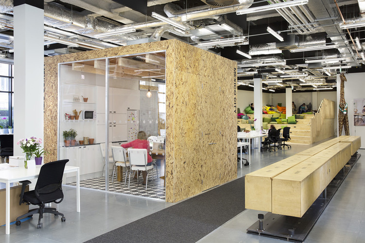 scenic technology office modern workspace