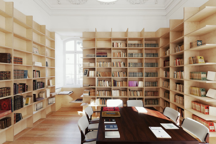 library shelves architecture books