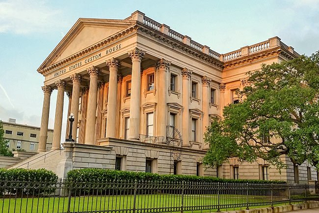 historical customs building