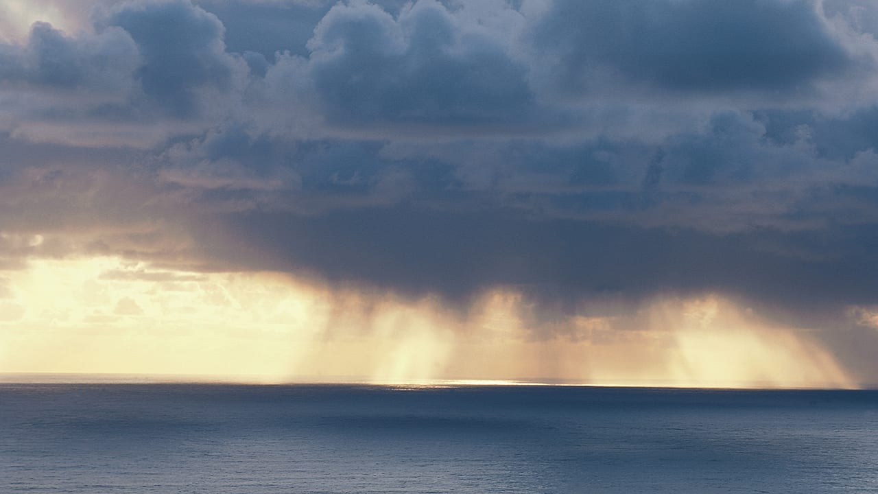 flowing water and air phenomena