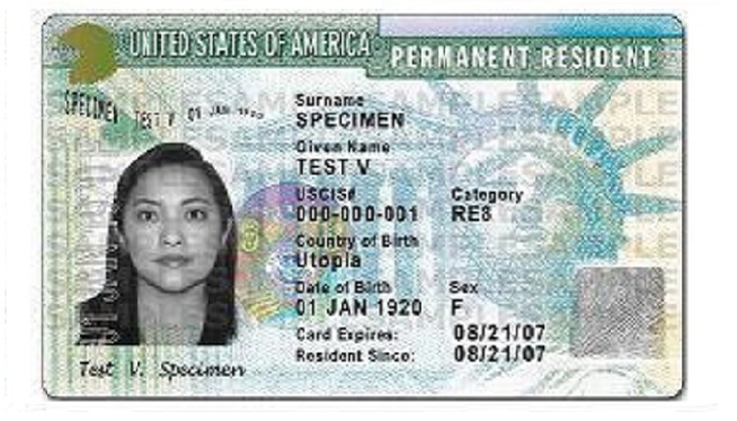 deportation-risks-green-card-t16m07bv