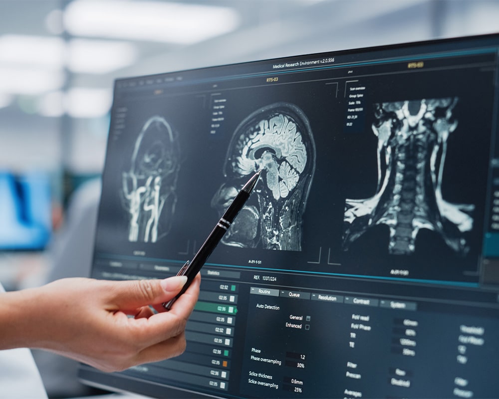 medical imaging device and data screen