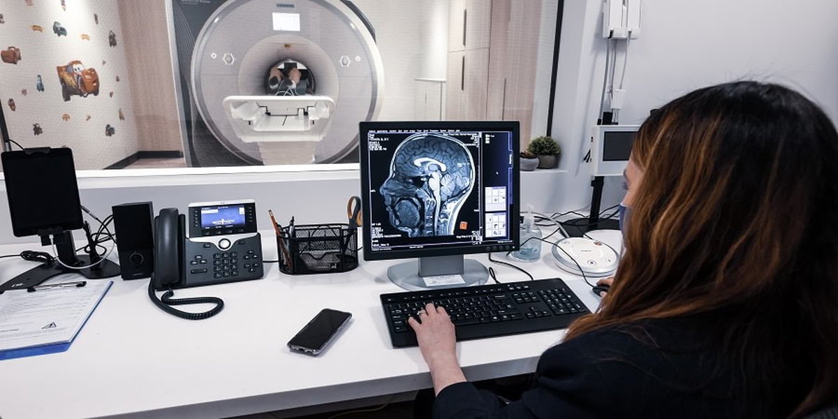 brain neuroscience lab equipment