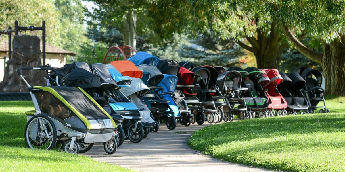 double-stroller-dimensions-weight-comparison-7ydg5rw6
