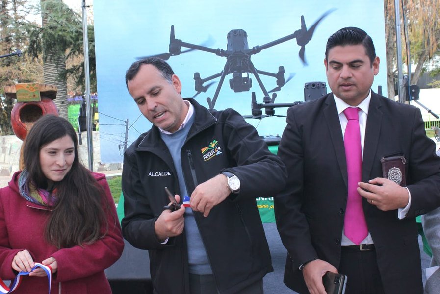 drones-desarrollo-comunitario-genero-j1rp2iv3