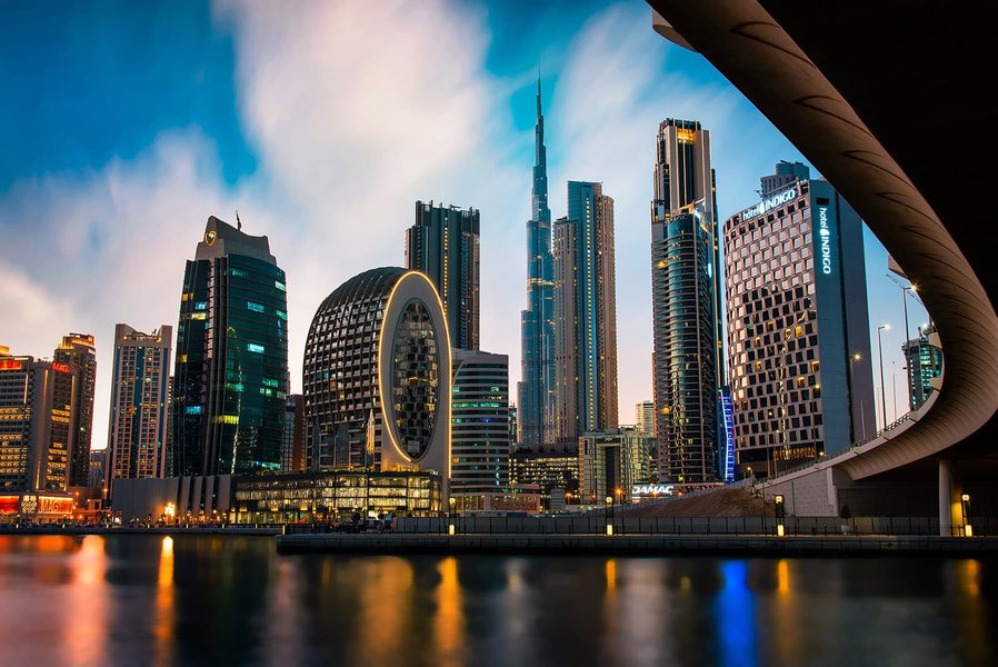 dubai skyline business