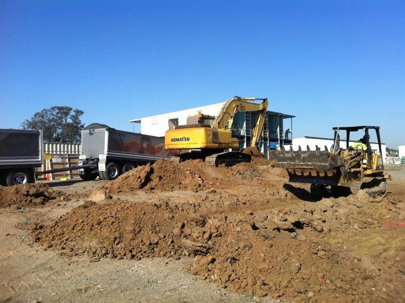 duncan-macqueen-businesses-144vvik0