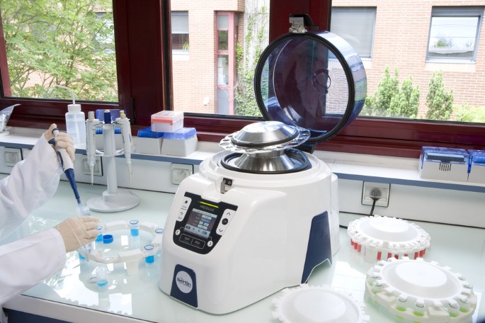 commercial lab equipment and sample preparation