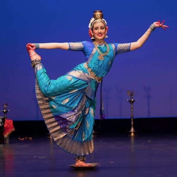 ei-indian-classical-dance-0vrje1az