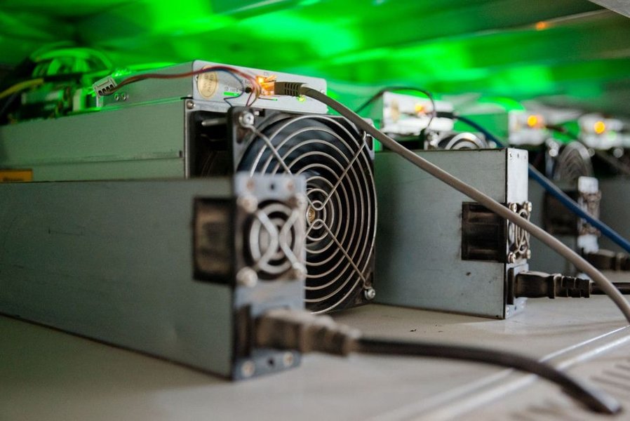 ASIC майнер Bitmain Antminer