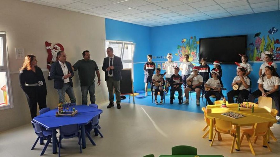 canary islands school classroom