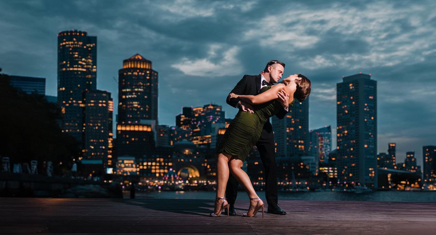 vibrant cityscape dusk lovers