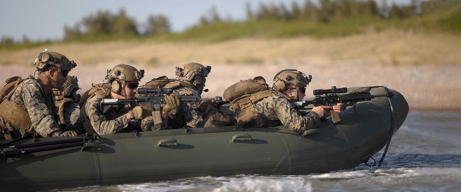 military strategy battlefield maneuver