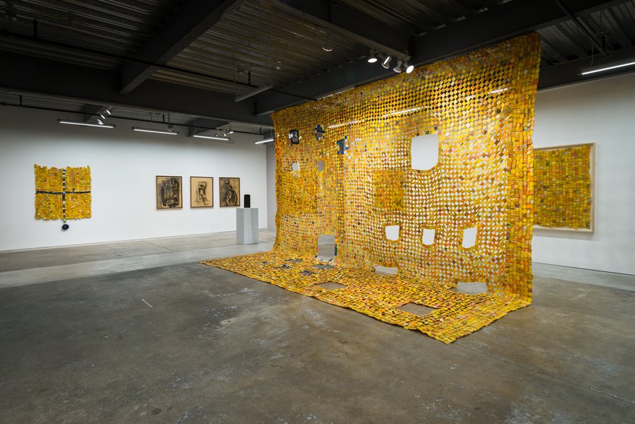 ever-gold-projects-art-gallery-6fnc7zh3