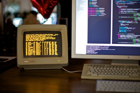 scenic computer terminal and programming hardware