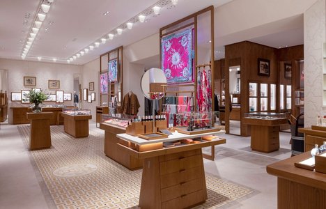 luxury jewelry store interior lyon