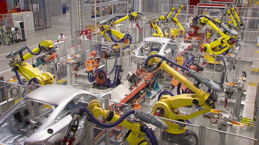 fanuc-automation-robotics-overview-cd16yrxw