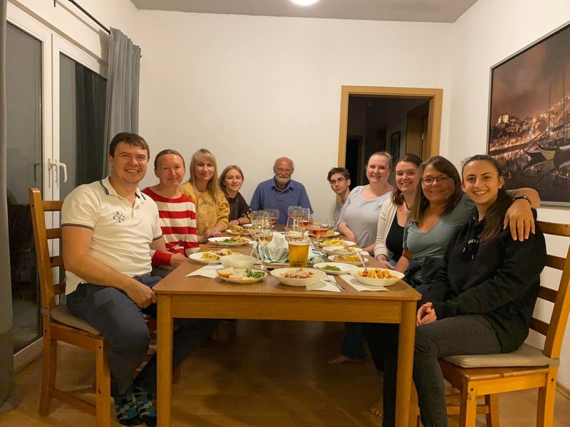 finding-family-germany-stepsister-sbyqei4d