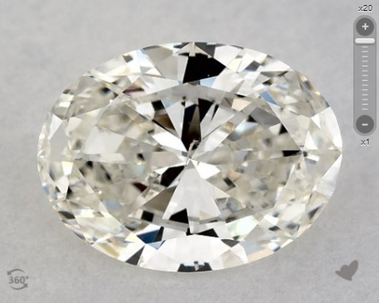 Diamond with fisheye effect