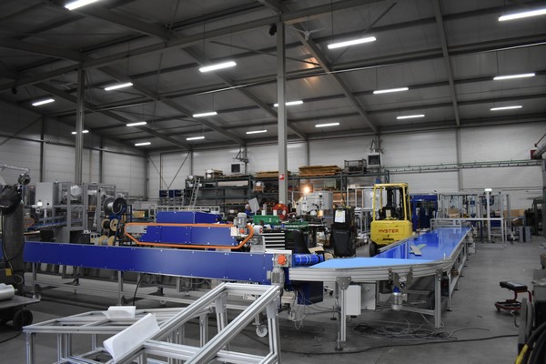flower processing machinery workshop