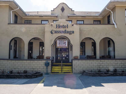 haunted hotel and therapy session