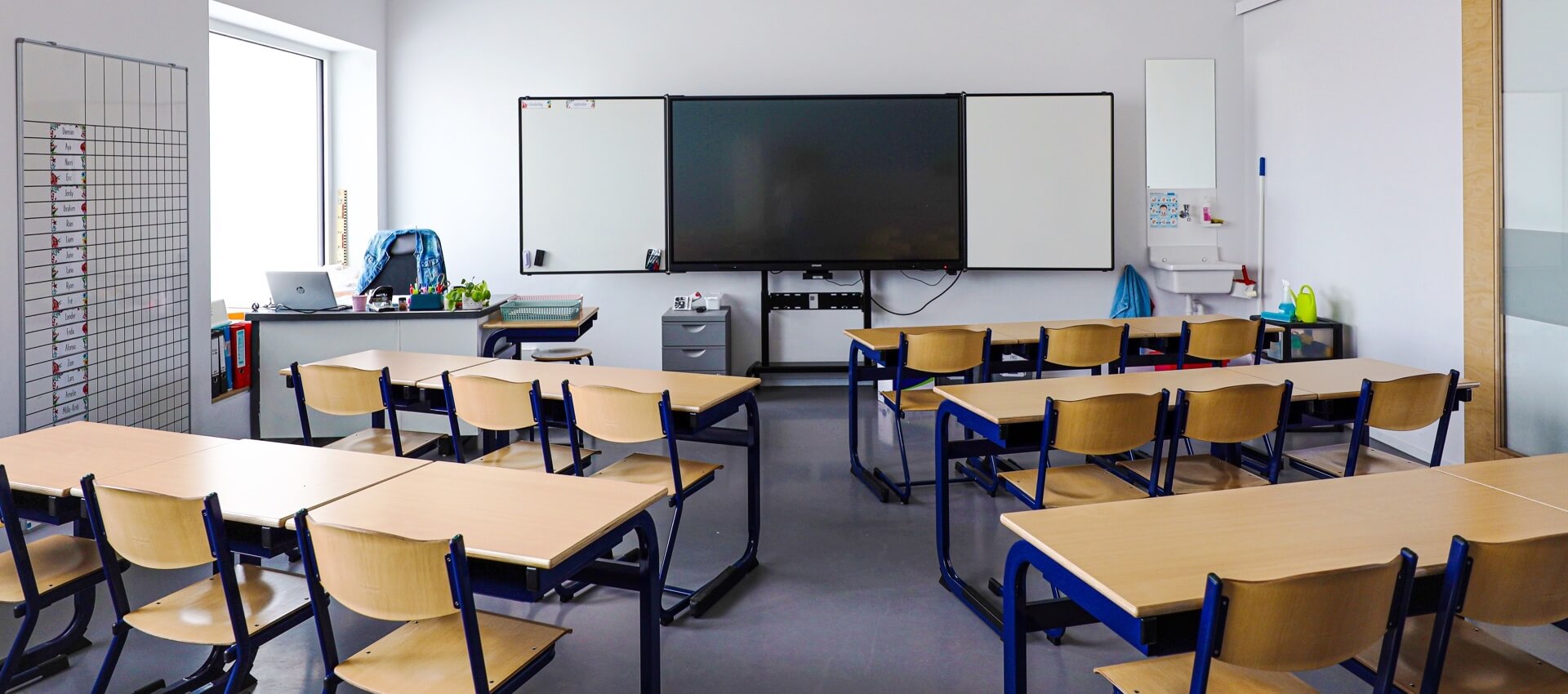 school digital classroom technology