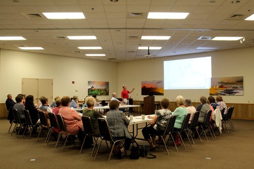women cooperative meeting