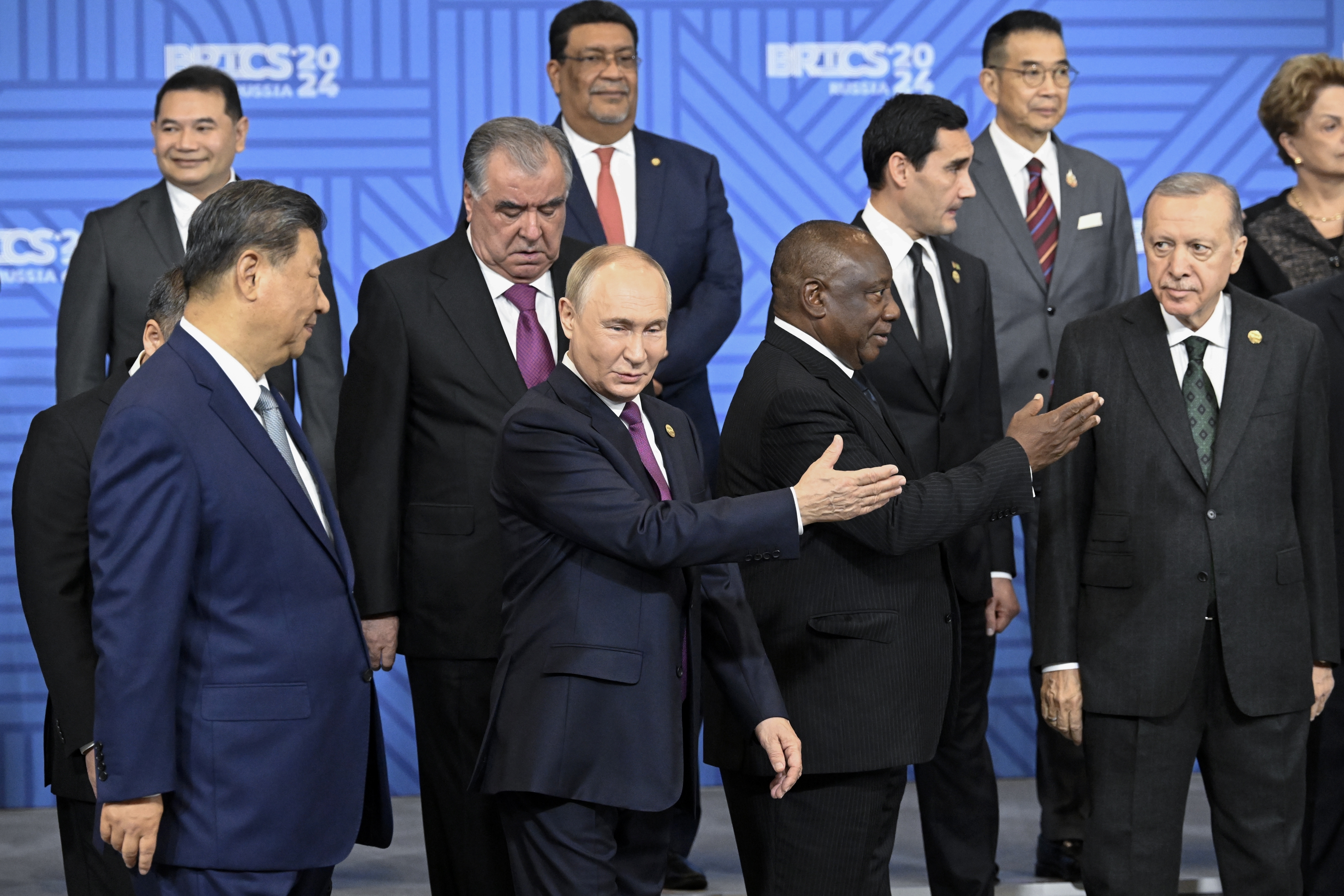 international news scenes, crisis response, global summit, historical artifacts