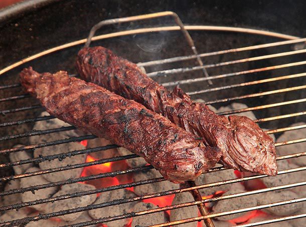 hanger steak grilling