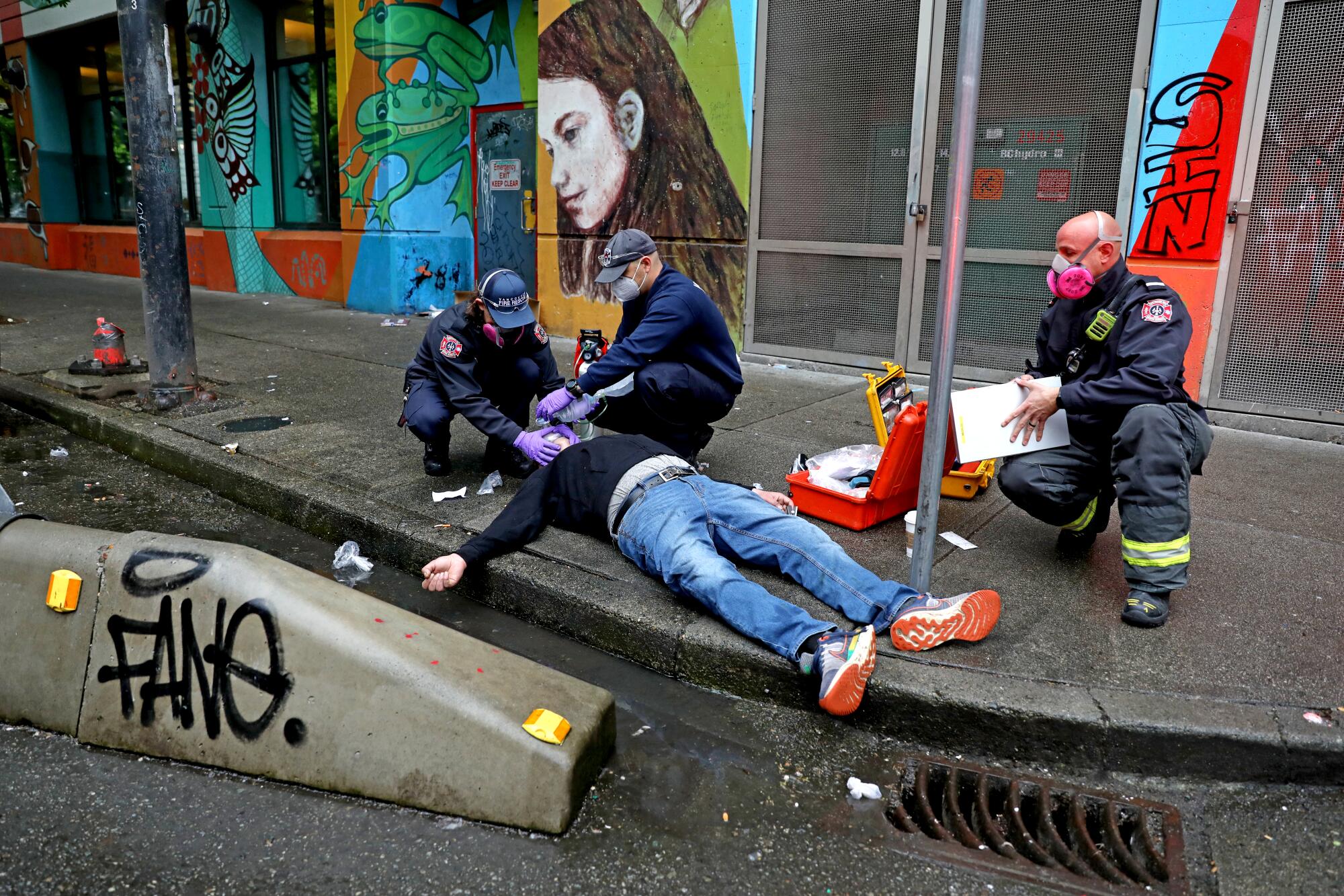 harm reduction urban scene, safe injection site
