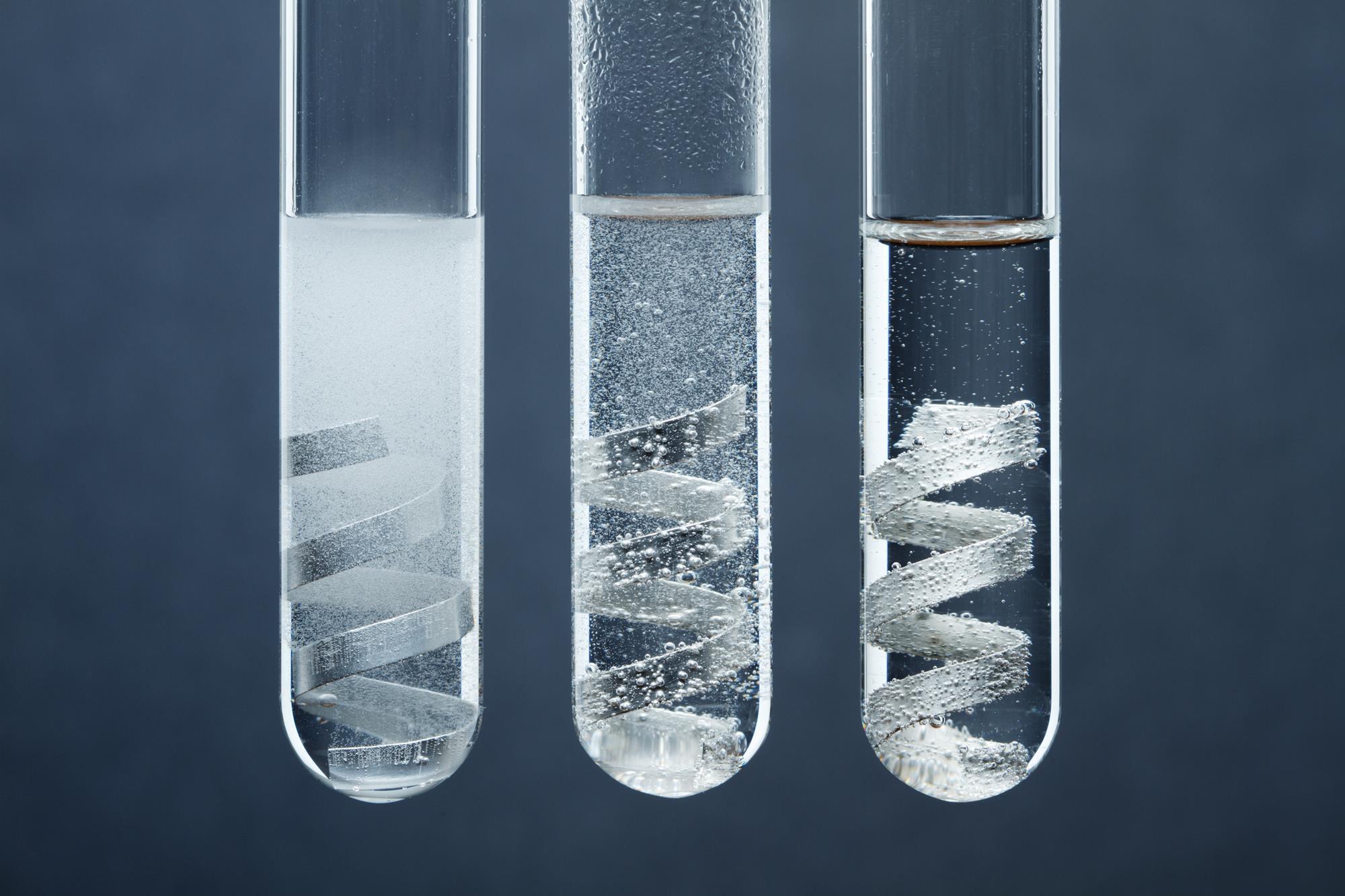 acid reaction laboratory glassware