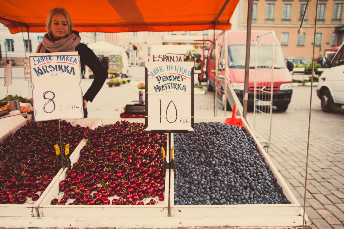 helsinki market scene