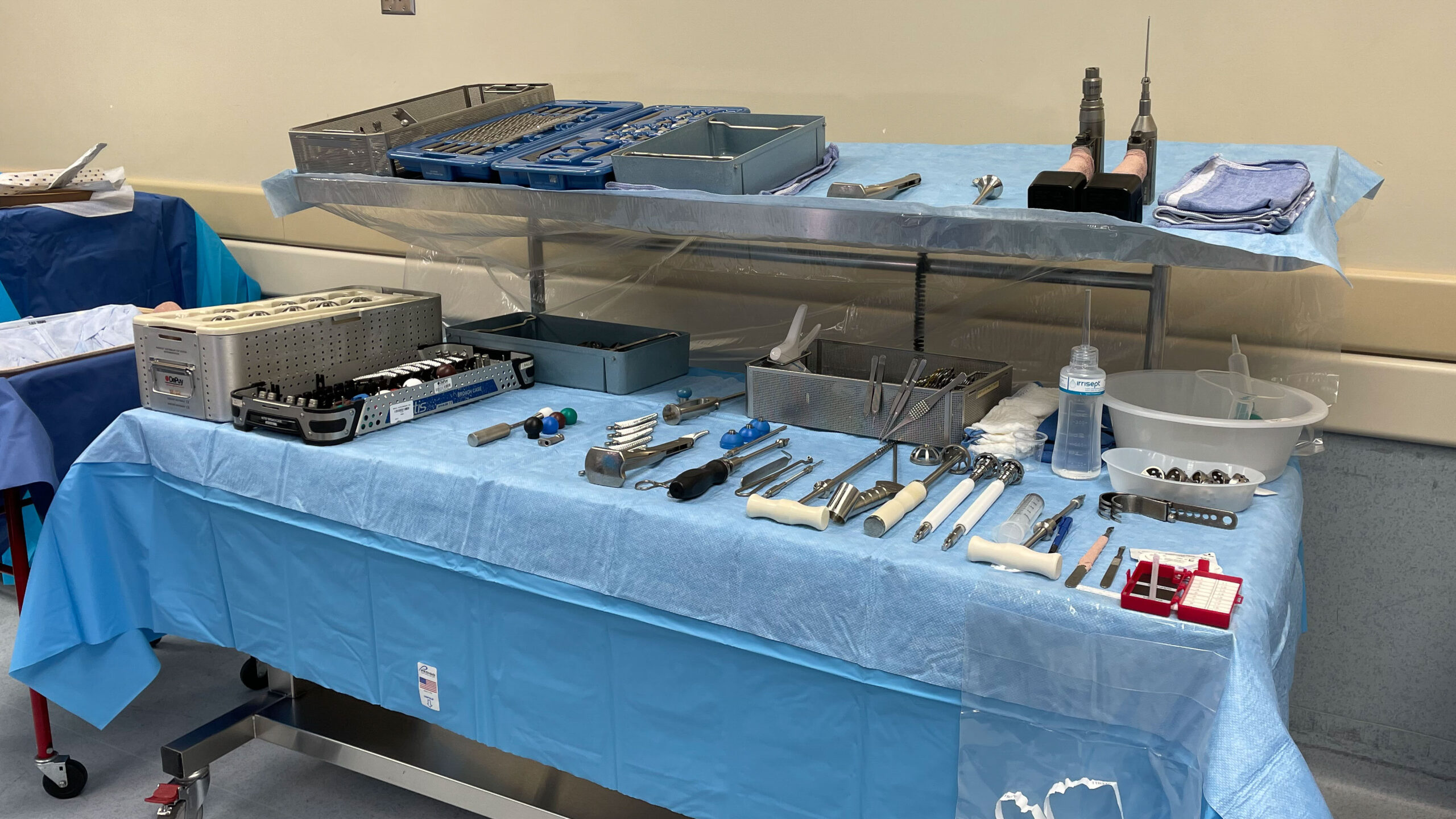 surgical instruments and operating room setup