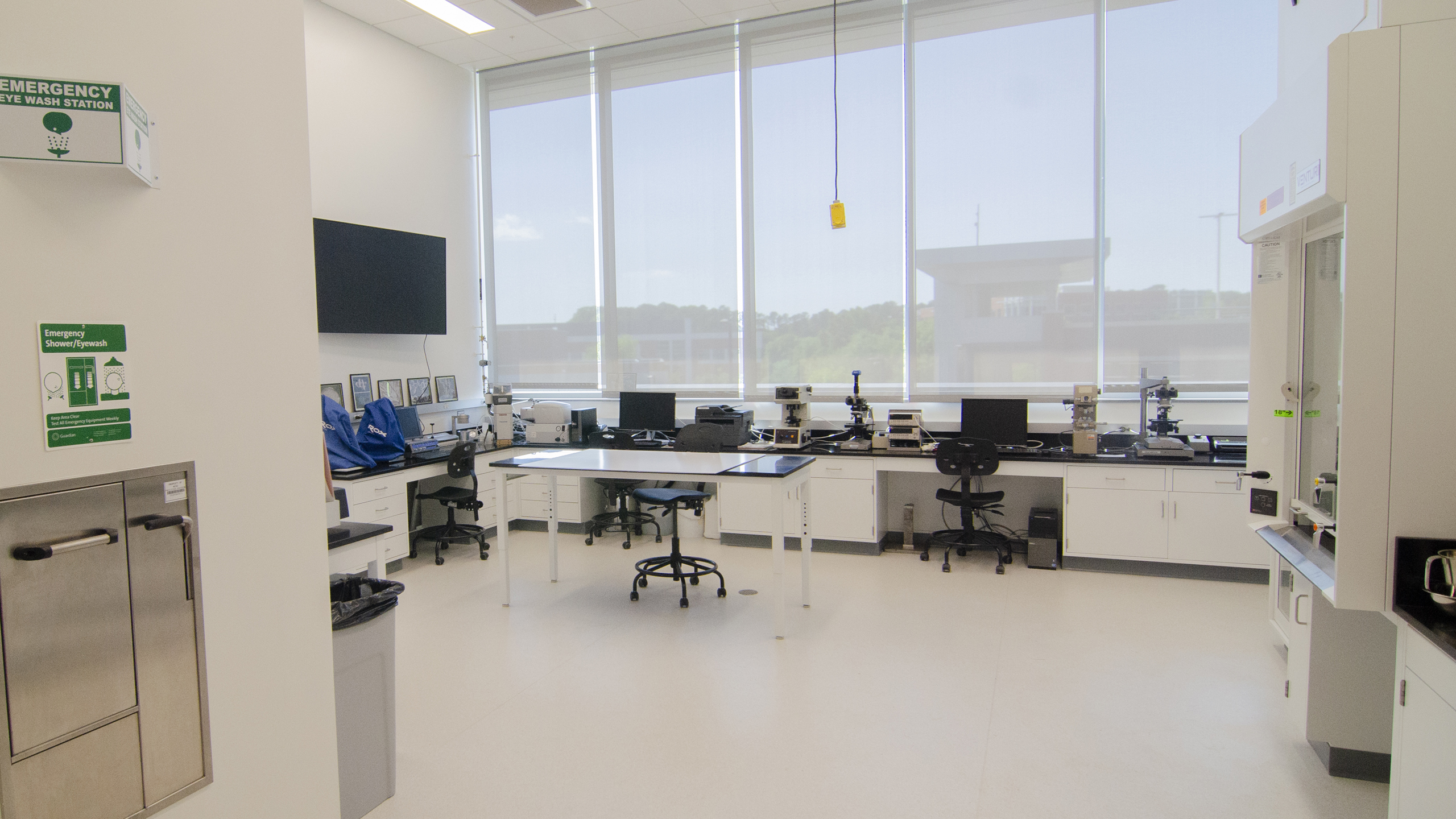scenic industrial metallurgy lab