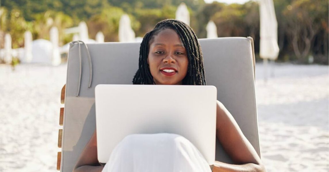 how-to-become-digital-nomad-tfa47cqx