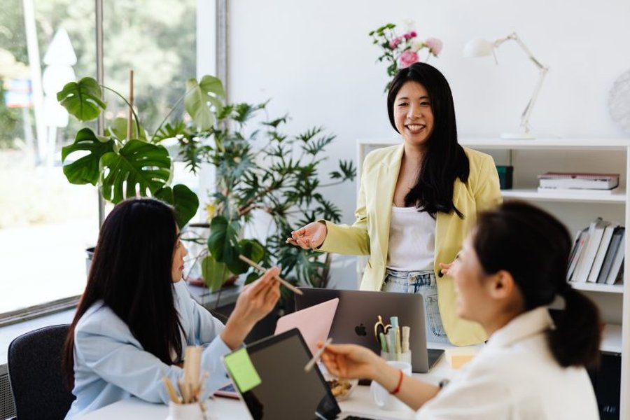 hr-career-development-directions-mx2fgmyp