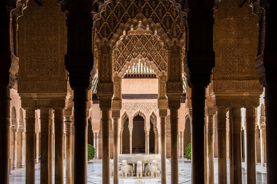 historical islamic architecture and artifacts