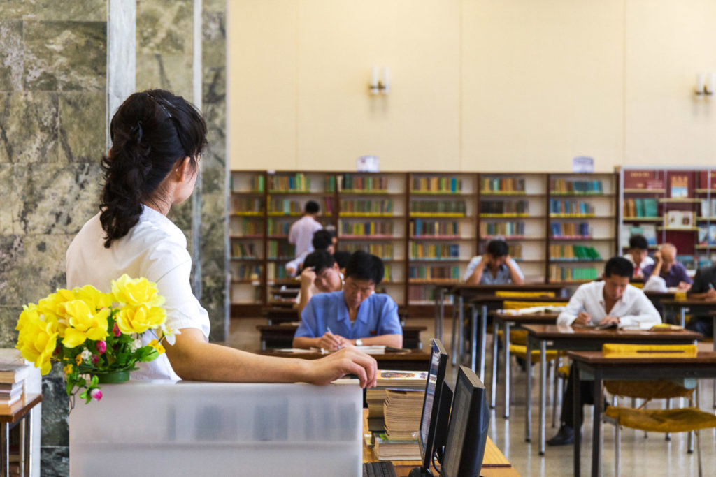 traditional classroom library study
